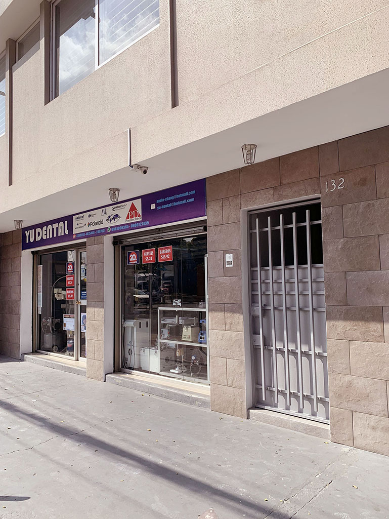 Alquiler Oficina KENNEDY NUEVA, Guayaquil: Moderna en en plena Avenida