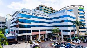 Venta Oficina PROFESSIONAL CENTER - Guayaquil: Av. Juan Tanca Marengo